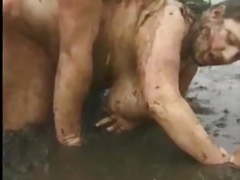 Nasty BBW Pig Anal-Fuck in The Mud