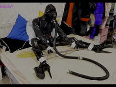 Gasmask Latex bondage Breath Play